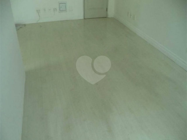 Sala à venda em Alto da Boa Vista, São Paulo, SP