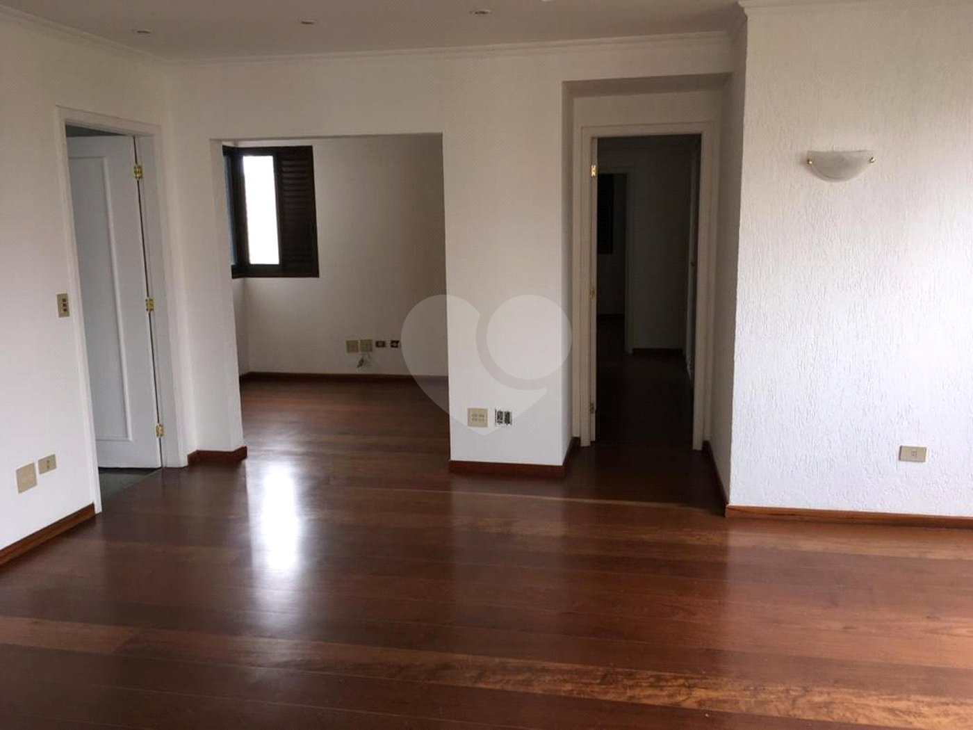 Apartamento à venda com 4 quartos, sendo 2 suítes,  em Vila Andrade, São Paulo, SP