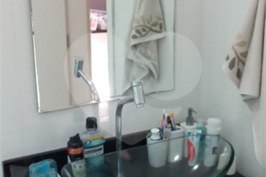Casa à venda com 3 quartos, sendo 1 suíte, no condomínio Sausalito, Mairiporã - SP