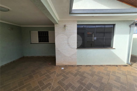 Casa à venda com 3 quartos em Vila Aparecida, Itapetininga, SP
