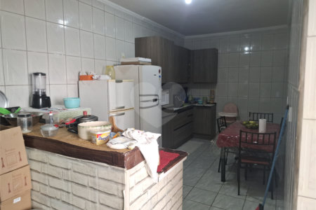 Casa à venda com 2 quartos, sendo 1 suíte,  em Jardim Wanel Ville V, Sorocaba, SP