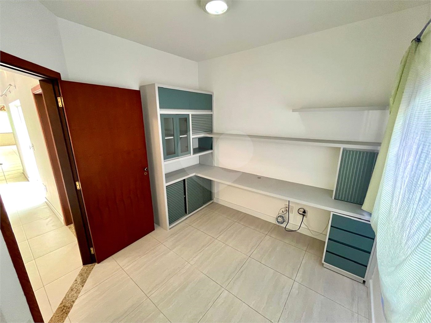 Casa Térrea à venda com 3 quartos, sendo 1 suíte,  em Cidade Universitária, Campinas, SP