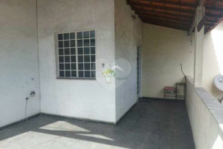 Casa à venda com 2 quartos, sendo 1 suíte, no condomínio River Plate, Rio de Janeiro - RJ