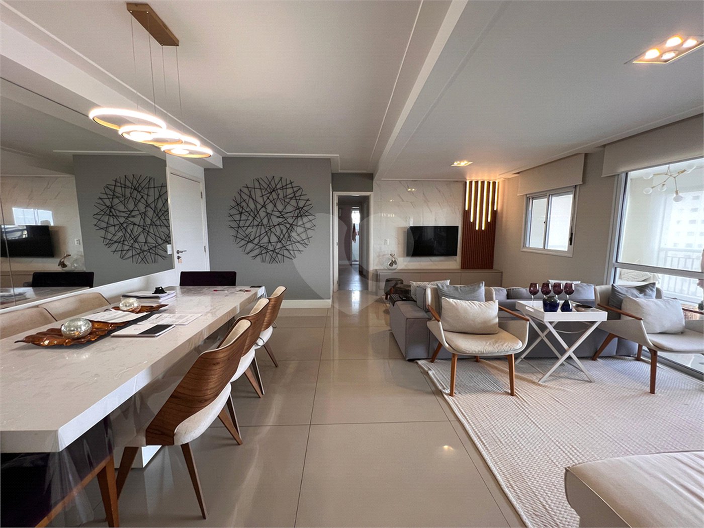 Apartamento à venda com 3 suítes em Santa Teresinha, São Paulo, SP