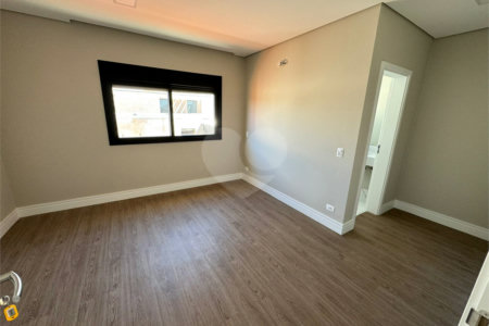 Casa à venda com 4 suítes no condomínio Villas do Golf, Itu - SP