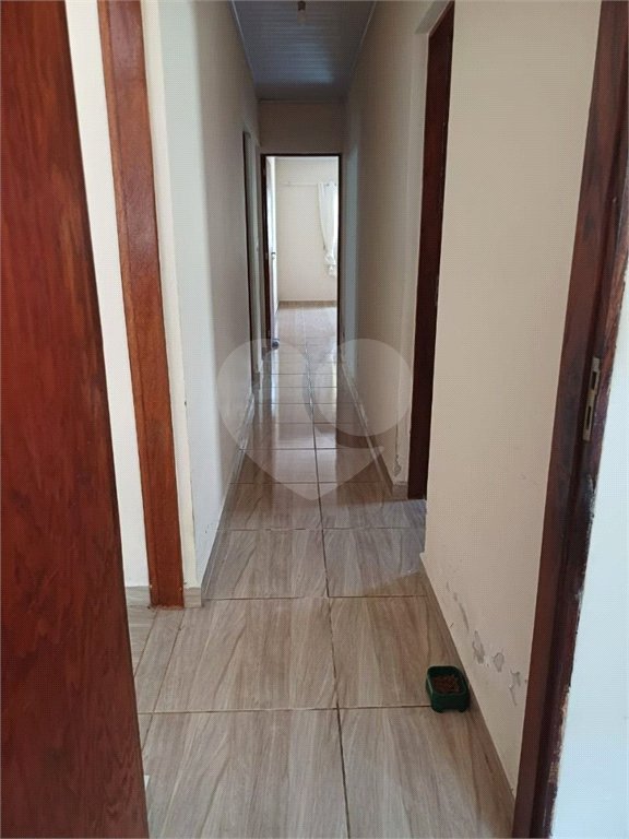 Casa à venda com 3 quartos, sendo 1 suíte, em Jardim Vinhas do Sol (mailasqui), São Roque, SP