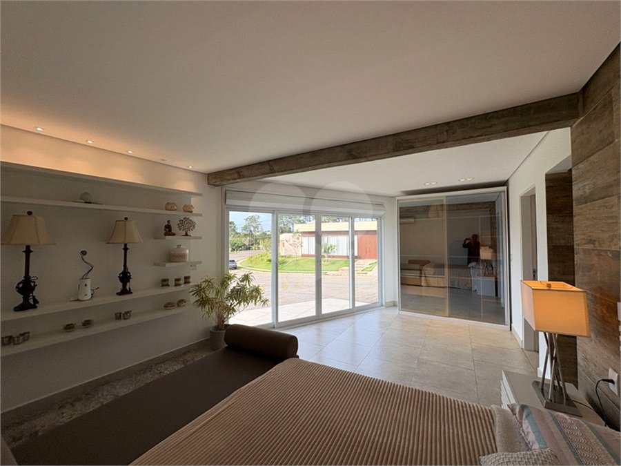 Casa à venda com 4 suítes no condomínio Residencial Dacha, Sorocaba - SP