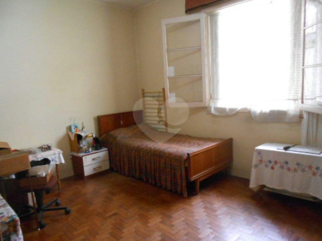 Sobrado à venda com 3 quartos em Santa Teresinha, São Paulo, SP