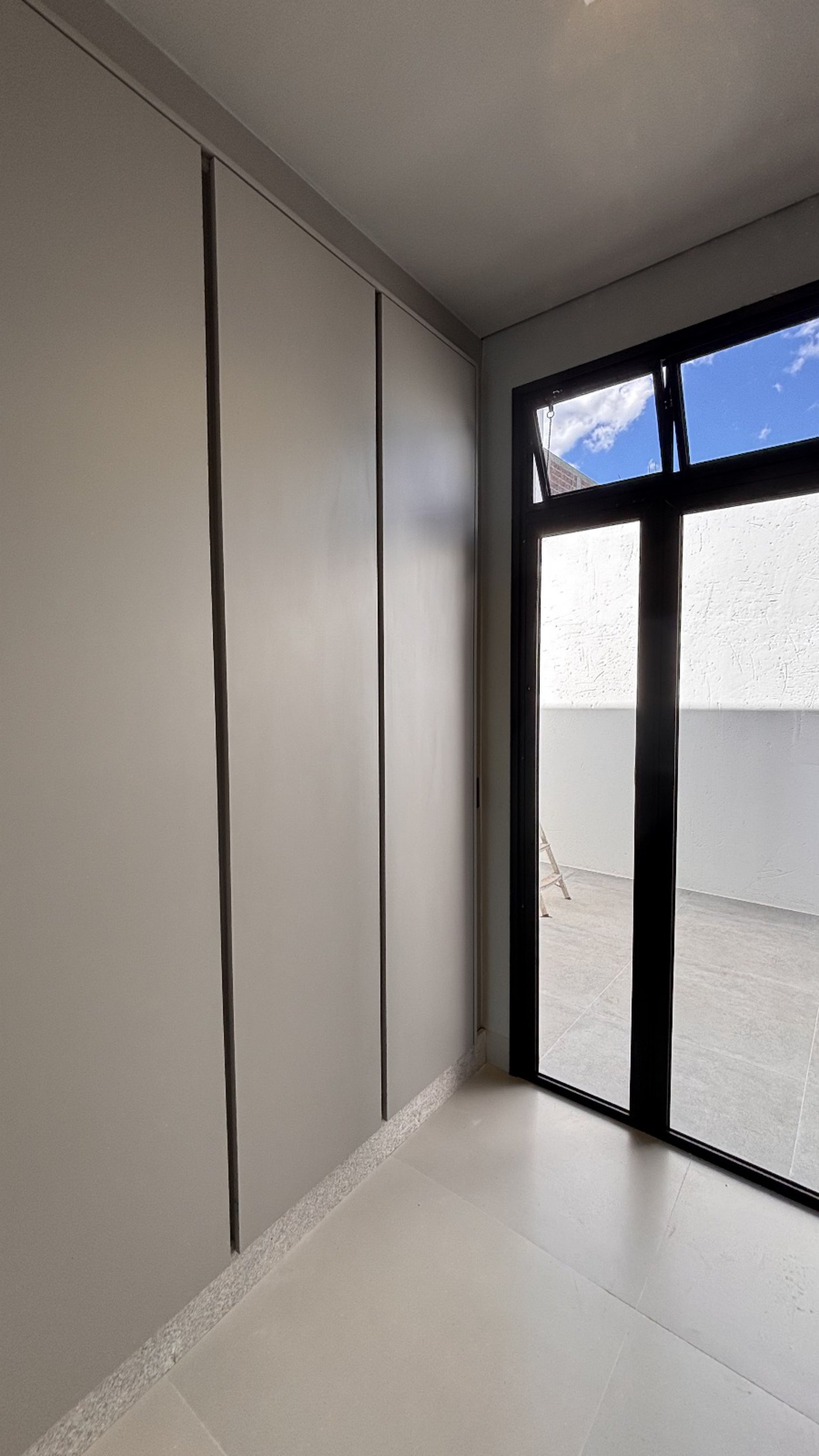 Casa à venda com 4 quartos, sendo 2 suítes, no condomínio Residencial Damha Belvedere, Presidente Prudente - SP