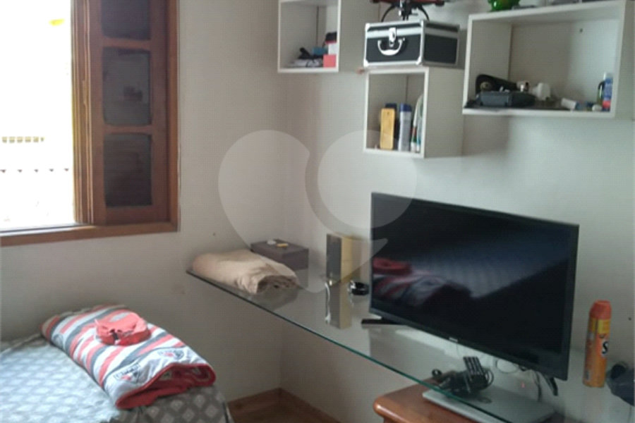 Sobrado à venda com 4 quartos, sendo 1 suíte,  em Limão, São Paulo, SP