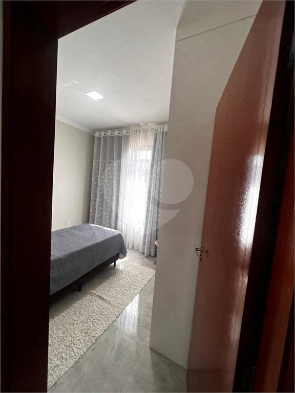 Casa à venda com 3 quartos, sendo 1 suíte, no condomínio Village Moutonnée, Salto - SP