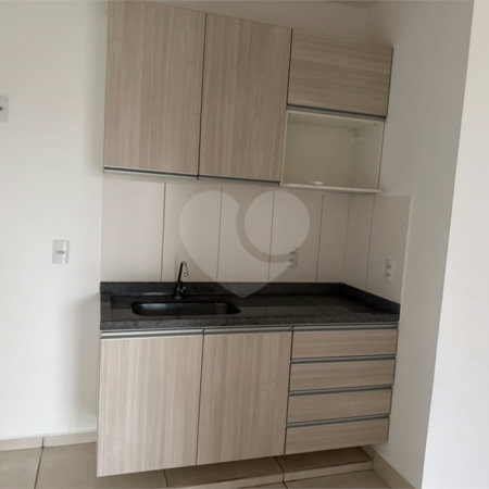 Apartamento para alugar com 3 quartos, sendo 1 suíte, em Vila Norma, Salto, SP