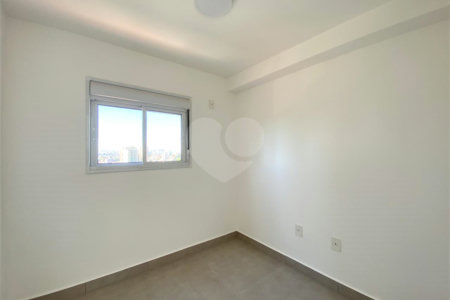 Apartamento à venda com 2 quartos em Vila Paulicéia, São Paulo, SP