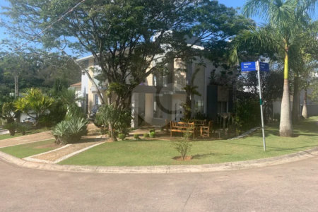 Casa à venda com 4 quartos, sendo 1 suíte, no condomínio Ibiaram, Itupeva - SP