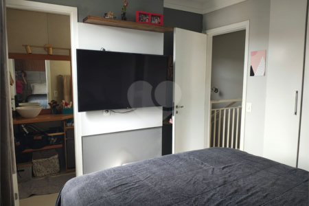 Casa à venda com 3 quartos, sendo 1 suíte,  no condomínio Bosques da Vila - Casa 3° Fase, Cotia - SP