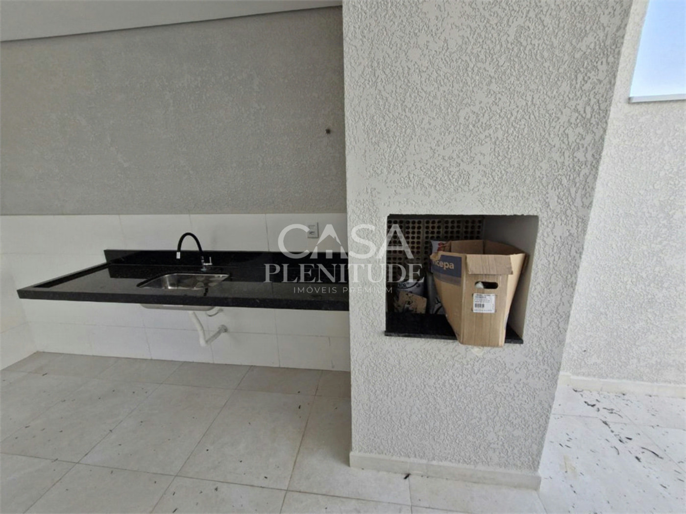 Casa em condomínio à venda com 3 quartos, sendo 1 suíte, em Cajuru do Sul, Sorocaba, SP