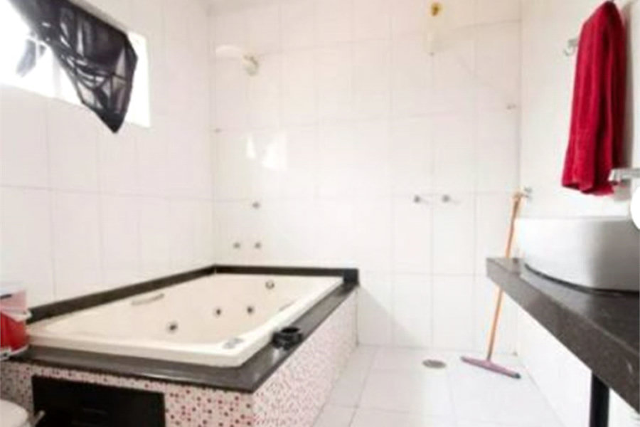 Sobrado à venda com 3 quartos, sendo 1 suíte, em Parque Edu Chaves, São Paulo, SP