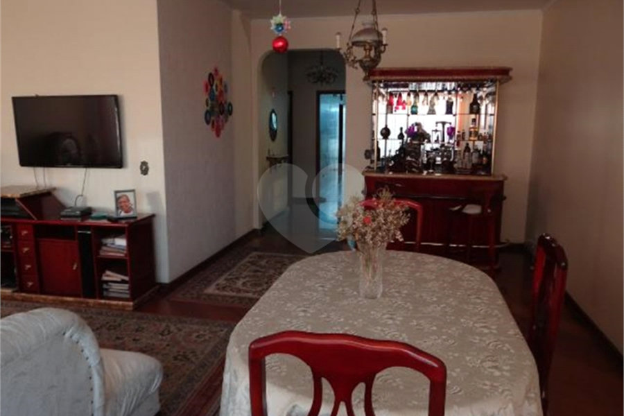 Casa à venda com 6 quartos, sendo 2 suítes, em Jardim França, São Paulo, SP