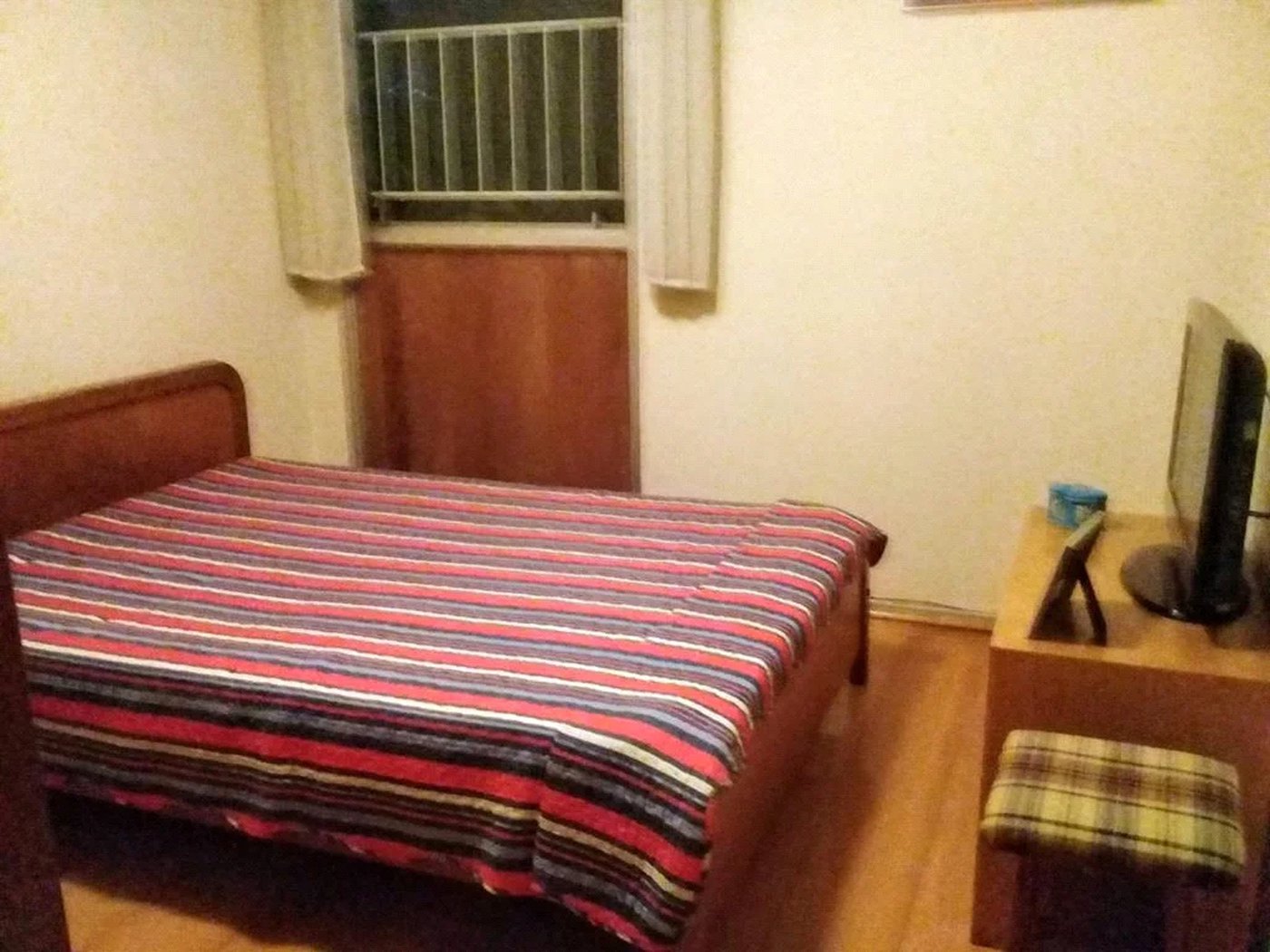 Apartamento à venda com 3 quartos, sendo 1 suíte,  em Jardim Londrina, São Paulo, SP