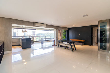 Apartamento à venda com 3 suítes em Granja Julieta, São Paulo, SP