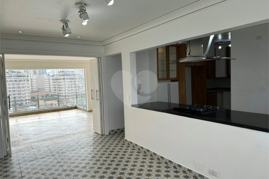 Apartamento para alugar com 3 suítes em Santana, São Paulo, SP