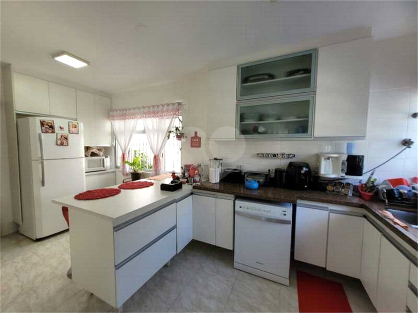 Sobrado à venda com 6 quartos, sendo 2 suítes, em Vila Romana, São Paulo, SP