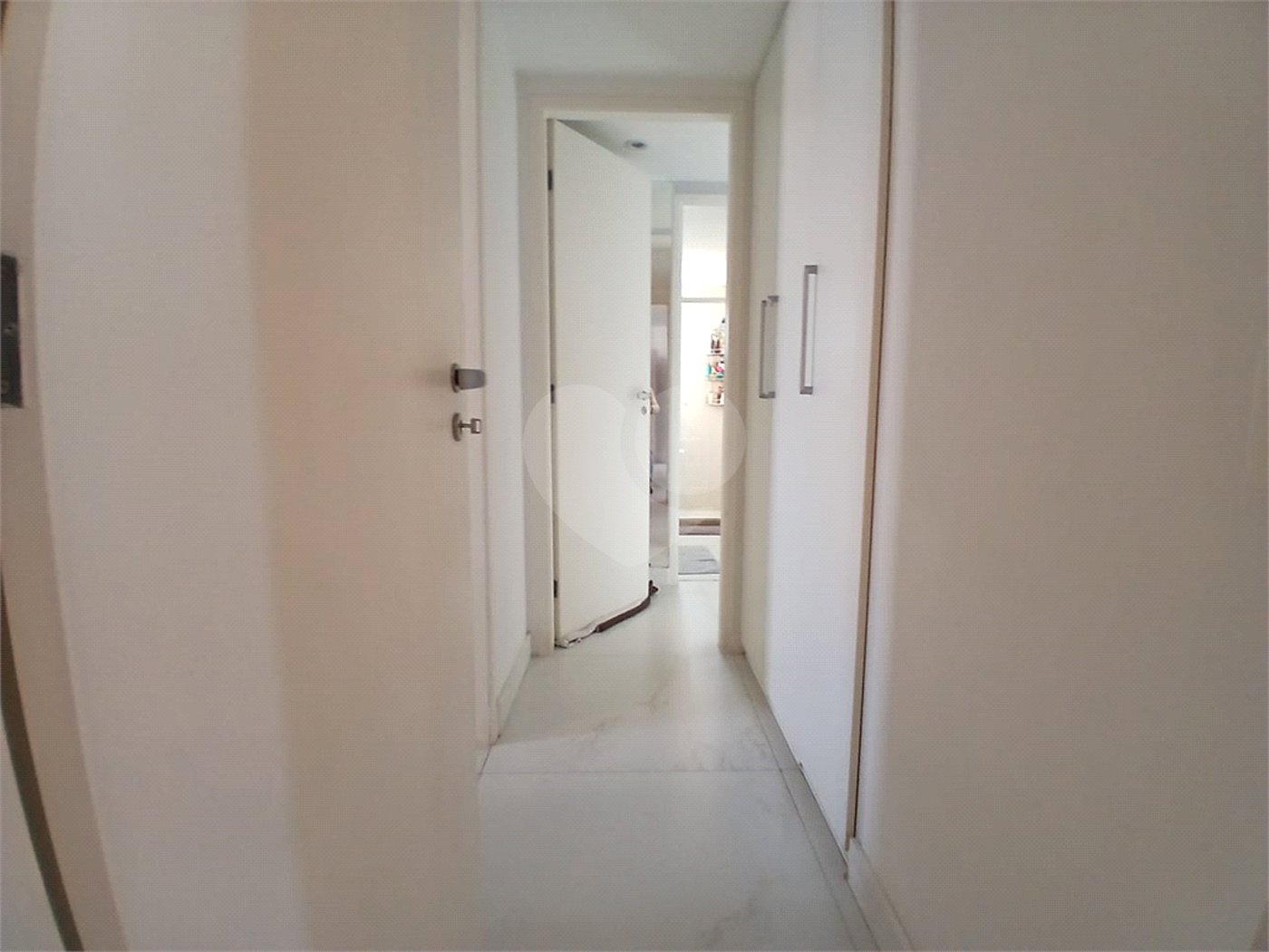 Cobertura à venda com 4 quartos, sendo 2 suítes,  em Alto da Lapa, São Paulo, SP
