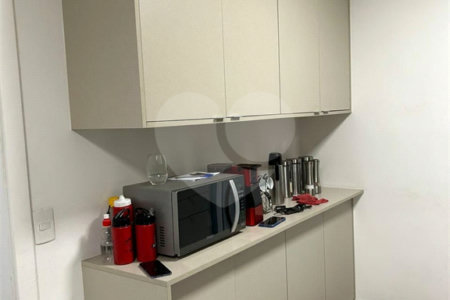 Apartamento à venda com 3 quartos, sendo 1 suíte, em Vila Anastácio, São Paulo, SP
