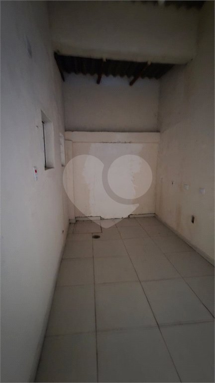 Salão 110m² comercial na Lucas Nogueira Garcez - Atibaia- SP