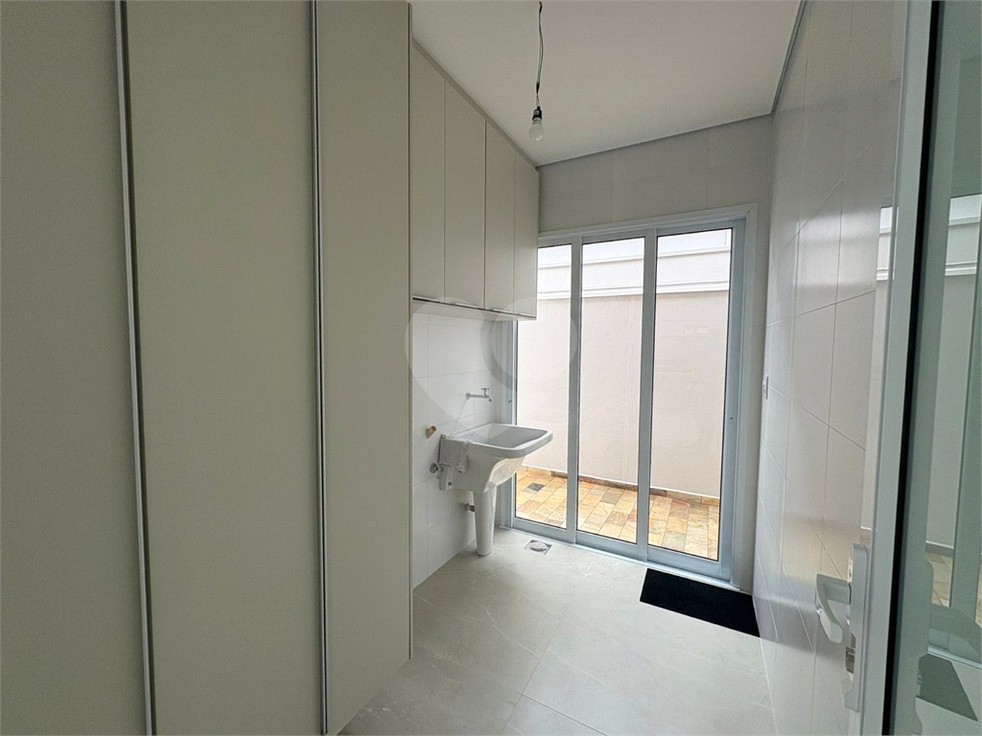– CONDOMINIO FABER 4
