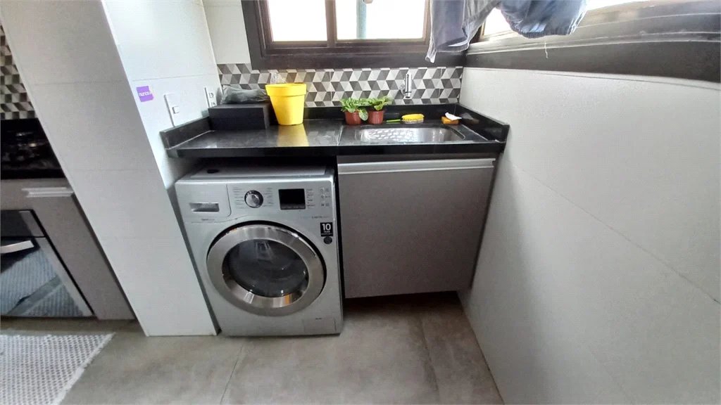 Apartamento à venda com 3 quartos, sendo 1 suíte,  em Jardim Bonfiglioli, São Paulo, SP