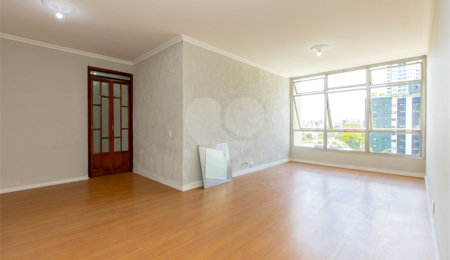 Apartamento à venda com 3 quartos, sendo 1 suíte,  em Brooklin, São Paulo, SP