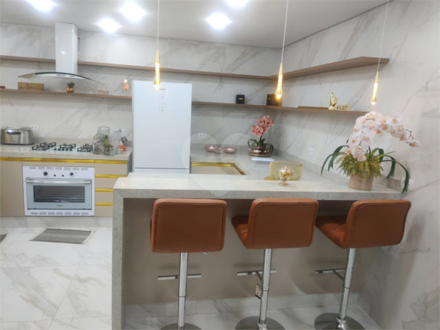 Sobrado à venda com 3 quartos em Tremembé, São Paulo, SP