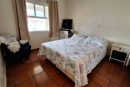 Casa térrea á venda - Balneário