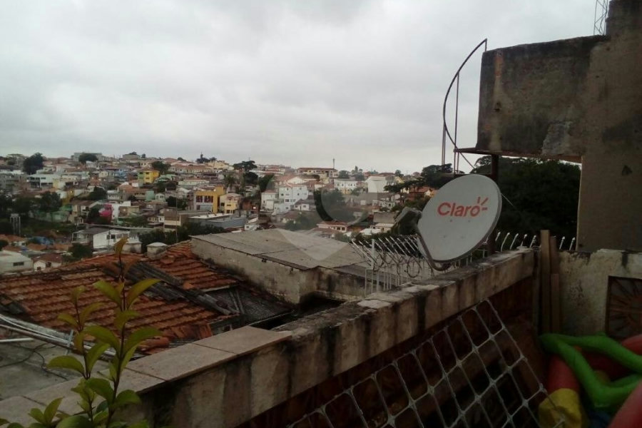 Sobrado à venda com 3 quartos, sendo 1 suíte, em Tremembé, São Paulo, SP