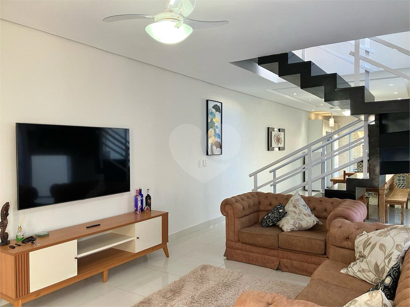Casa à venda com 4 quartos, sendo 2 suítes,  no condomínio Morada da Praia, Bertioga - SP