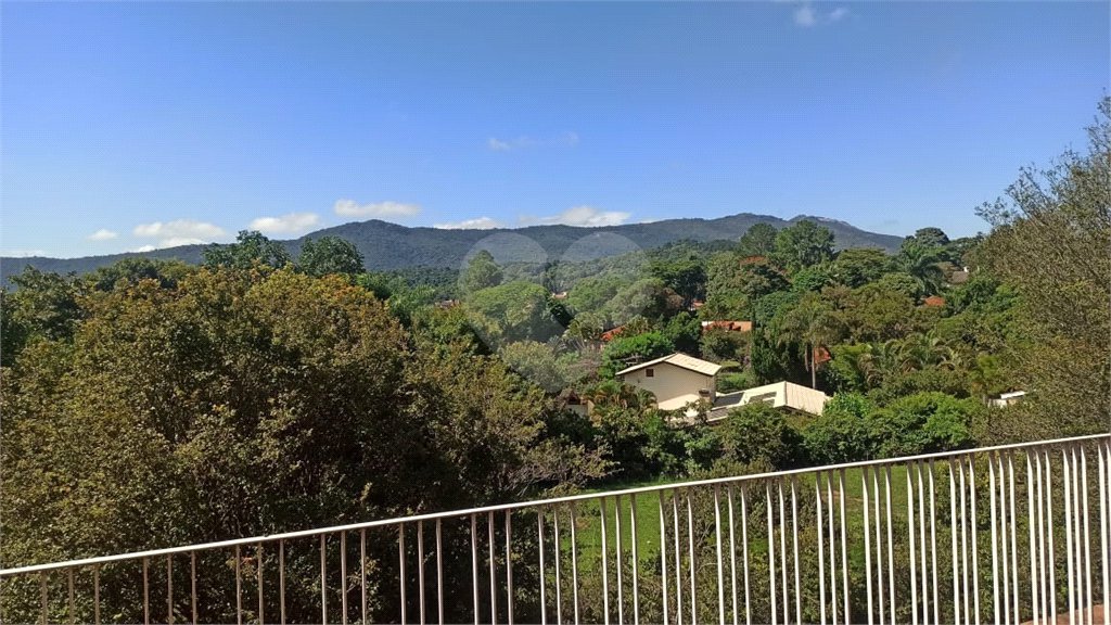 Casa à venda com 4 quartos, sendo 1 suíte, em Vila Santista, Atibaia, SP