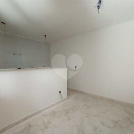 Casa à venda com 2 quartos no condomínio Regina, São Paulo - SP