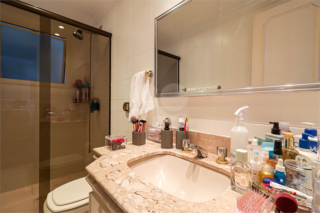 Apartamento à venda com 4 quartos, sendo 2 suítes, em Vila Morumbi, São Paulo, SP