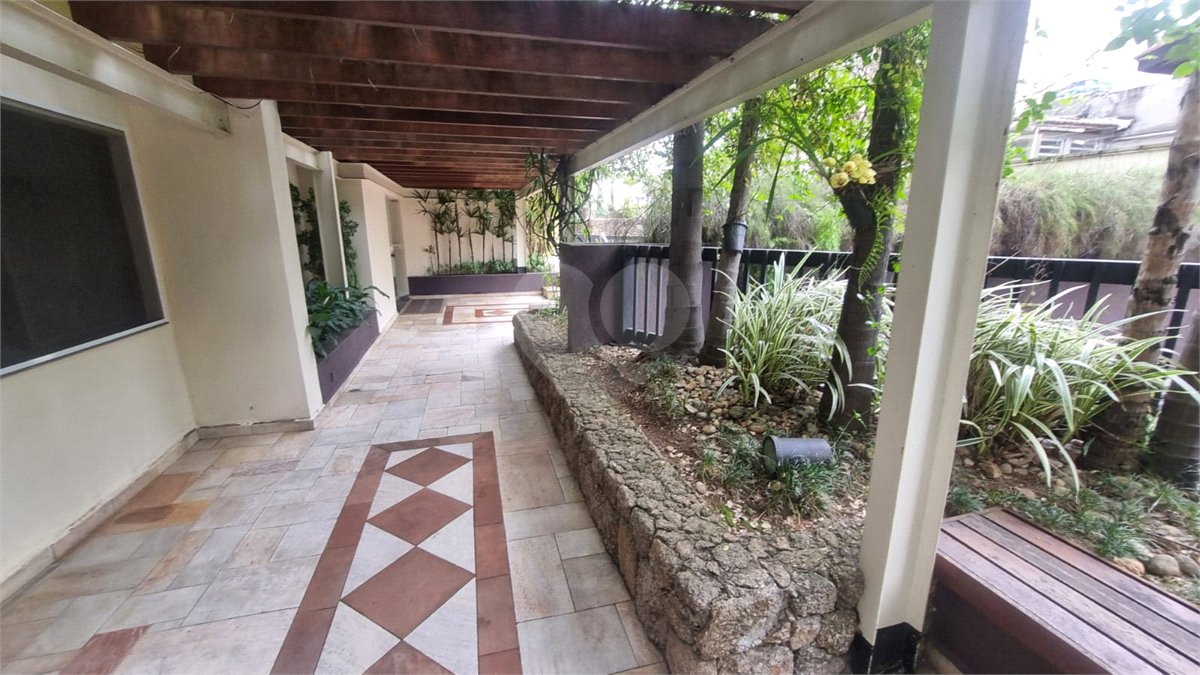 Apartamento à venda com 3 quartos, sendo 1 suíte,  em Indianópolis, São Paulo, SP