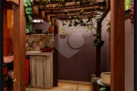 Sobrado à venda com 3 suítes em Vila Medeiros, São Paulo, SP
