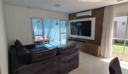 Casa à venda com 4 quartos, sendo 2 suítes,  no condomínio Aromaz, São Bernardo do Campo - SP