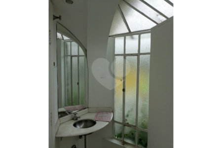 Sobrado à venda com 5 quartos em Perdizes, São Paulo, SP