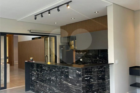 Casa à venda com 3 suítes no condomínio Residencial Granville, Atibaia - SP