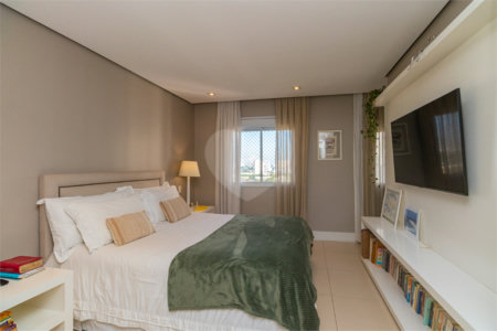 Apartamento à venda com 2 suítes em Jardim Marajoara, São Paulo, SP