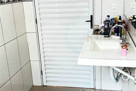 Sobrado à venda com 3 quartos em Cidade Kemel, São Paulo, SP
