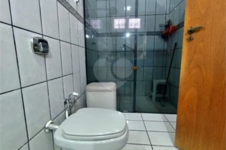 Casa à venda com 3 quartos, sendo 1 suíte, em Parque dos Bandeirantes, Ribeirão Preto, SP