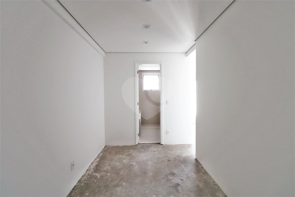 Apartamento à venda com 4 quartos, sendo 2 suítes, em Santa Teresinha, São Paulo, SP