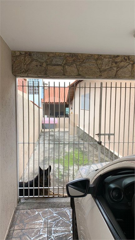 Casa Térrea à venda com 3 quartos no Centro, Poá, SP