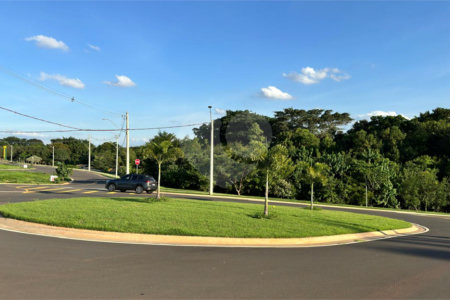 Terreno à venda no condomínio Residencial das Acácias, Paulínia - SP